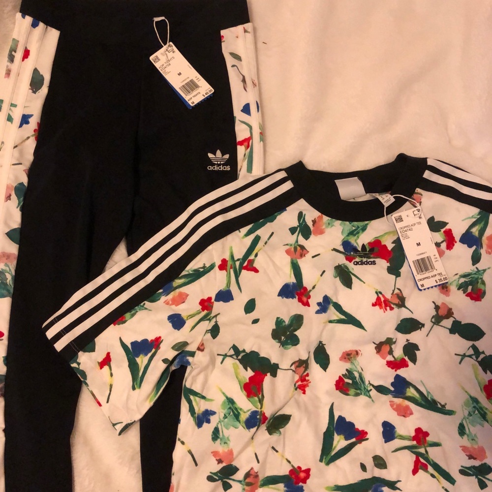 Adidas Set, Leggings + tee.